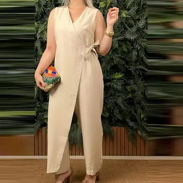 Women’s Casual V-Neck Sleeveless Jumpsuit