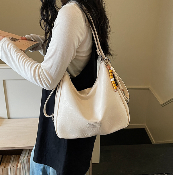 Casual Large Shoulder Bag for Women 2026 New Fashion Simple Crossbody Bag Large Capacity Bucket Bag Commuter Women's Bag