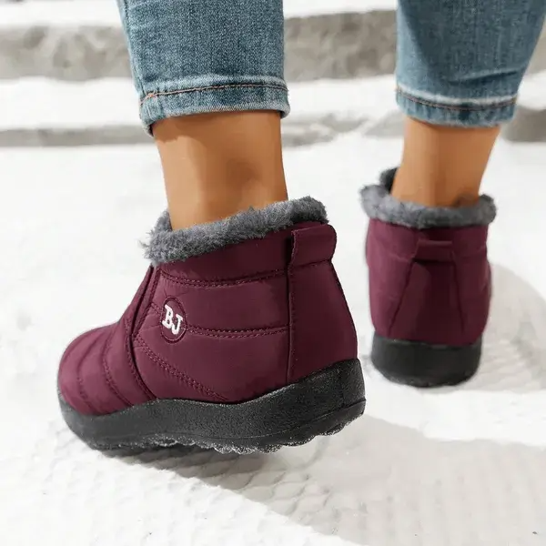 Women’s Warm Sheepskin-Lined Winter Boots – Cozy Anti-Slip PU Leather Boots