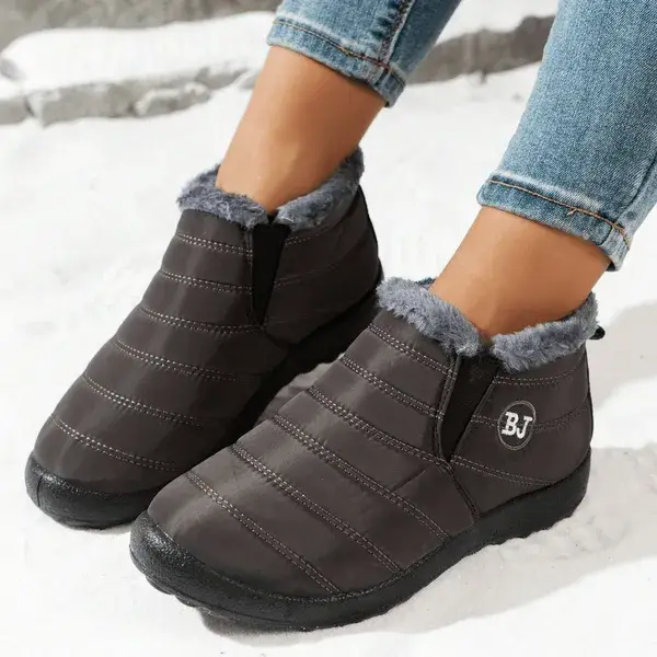 Women’s Warm Sheepskin-Lined Winter Boots – Cozy Anti-Slip PU Leather Boots