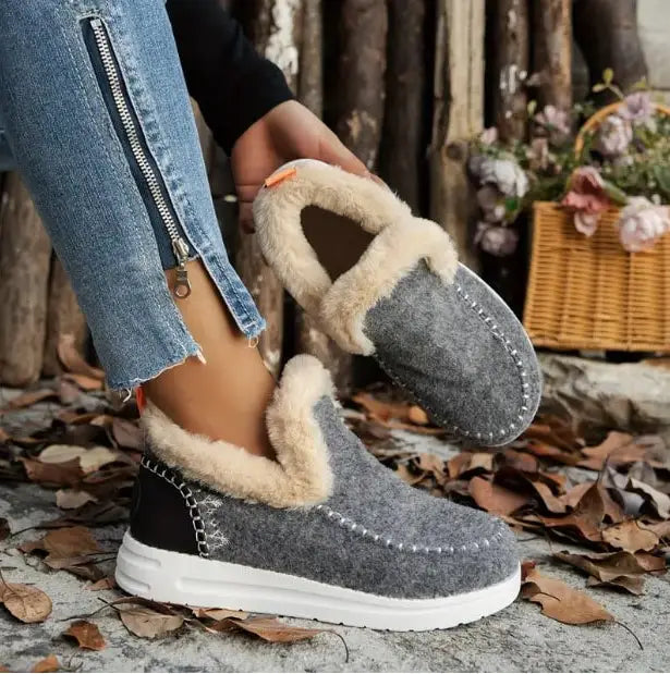 Women’s Soft Plush Slip-On Sneakers – Cozy, Lightweight & Comfortable Casual Shoes